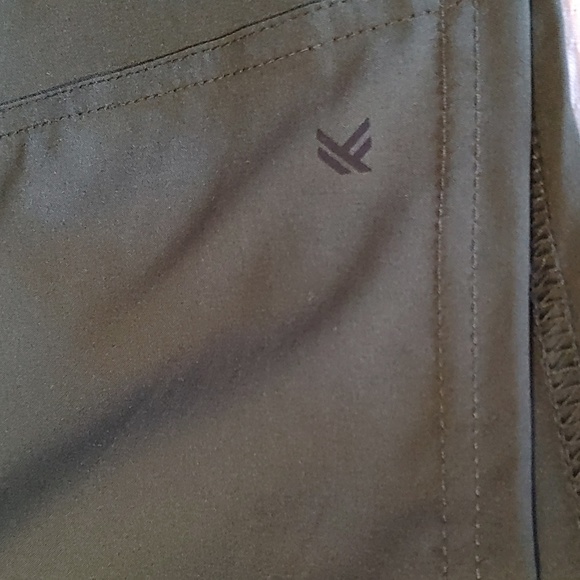 NWT Men's Kyodan Active Forest Green Athletic Shorts - Picture 10 of 13